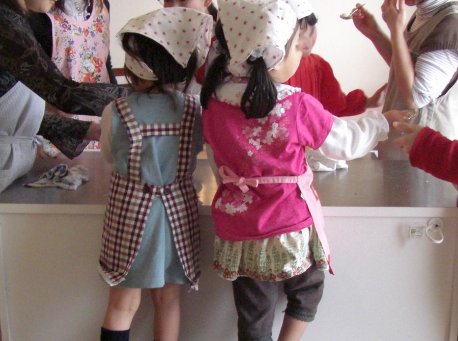 東京・少人数の料理教室/お菓子教室calmo | おせち教室について